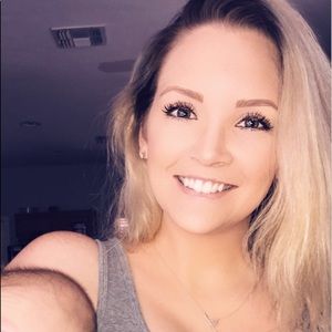 Meet your Posher, Breanna